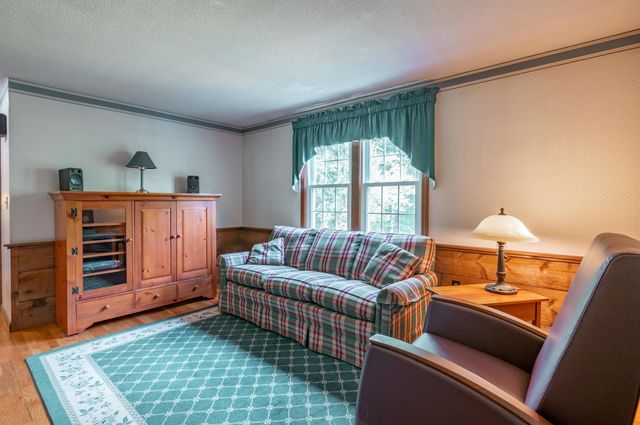 6 Gerard Drive, Merrimack, NH 03054