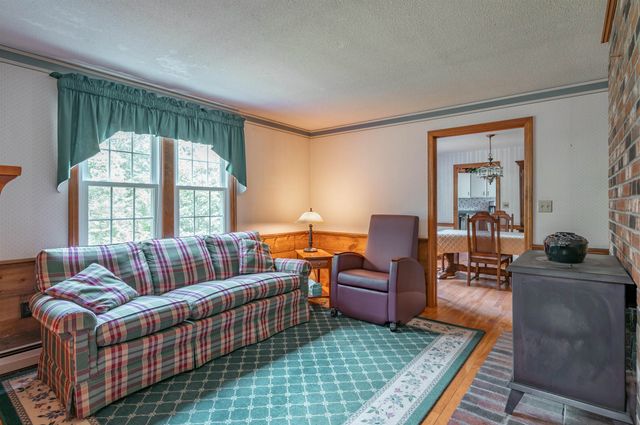 6 Gerard Drive, Merrimack, NH 03054
