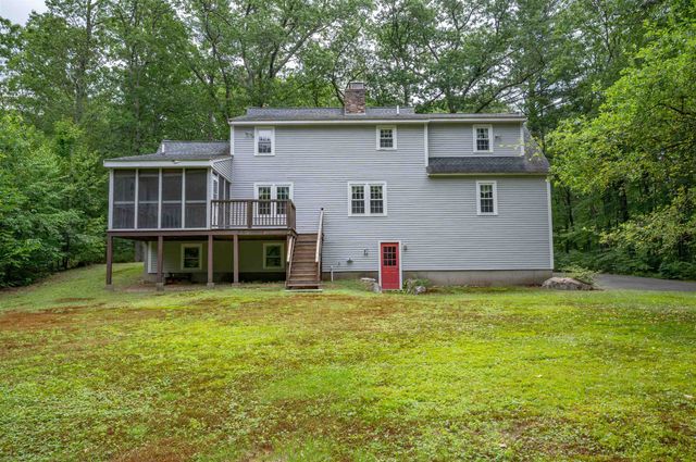 6 Gerard Drive, Merrimack, NH 03054