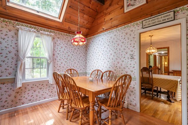 6 Gerard Drive, Merrimack, NH 03054