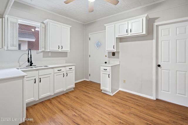 4026 W Broadway, Louisville, KY 40211