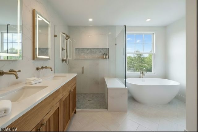 51 Brookside Ter, North Caldwell Boro, NJ 07006