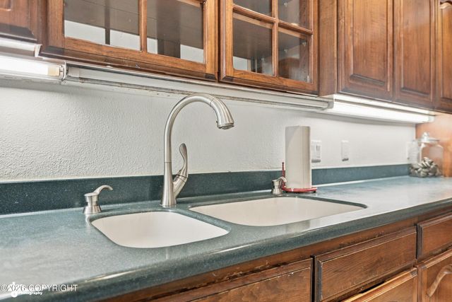 10190 Our Road, Anchorage, AK 99507