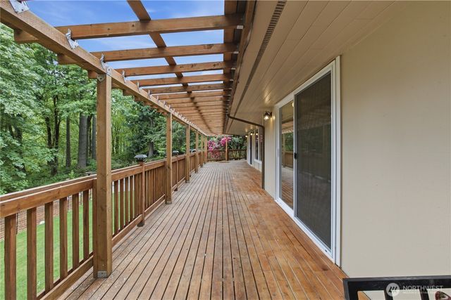 18506 SE 294th Street, Kent, WA 98042
