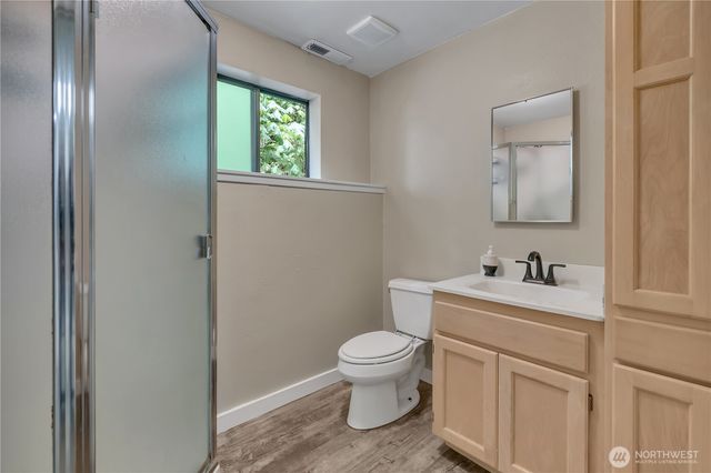 18506 SE 294th Street, Kent, WA 98042