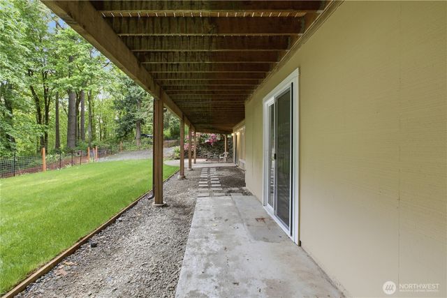 18506 SE 294th Street, Kent, WA 98042
