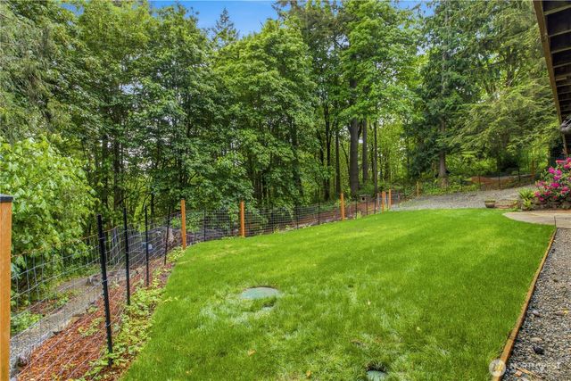 18506 SE 294th Street, Kent, WA 98042
