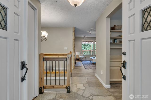 18506 SE 294th Street, Kent, WA 98042