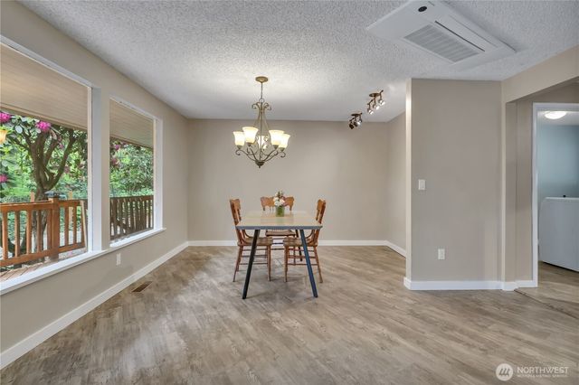 18506 SE 294th Street, Kent, WA 98042