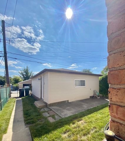 549 W 95th Street, Chicago, IL 60628