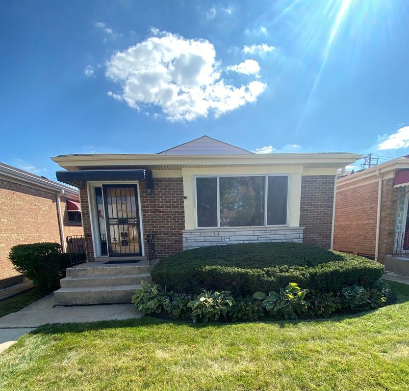 549 W 95th Street, Chicago, IL 60628