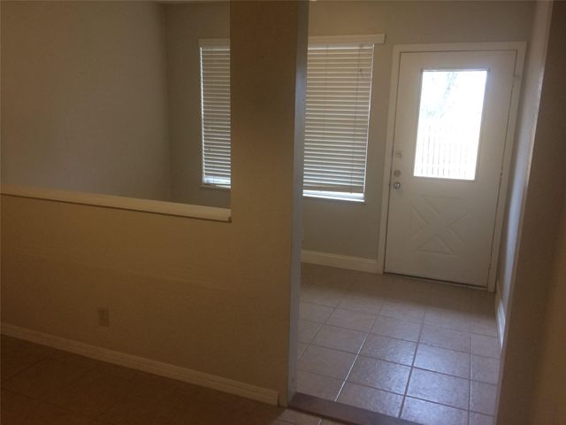 102 Verna SPUR B, Georgetown, TX 78628