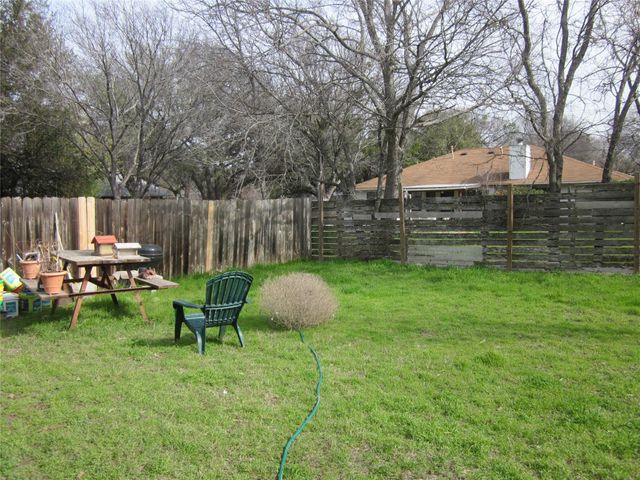 102 Verna SPUR B, Georgetown, TX 78628