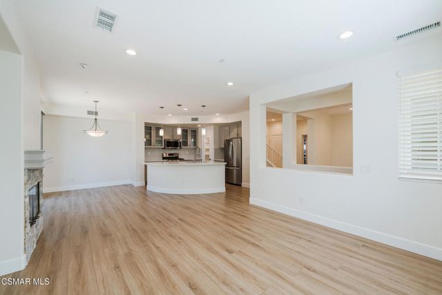 4117 Orontes Way B, Simi Valley, CA 93063