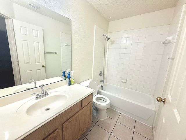 5606 Indian Hill Drive, Arlington, TX 76018