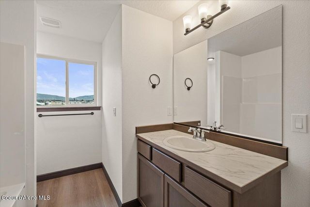 2865 E Cinder AVE, Post Falls, ID 83854