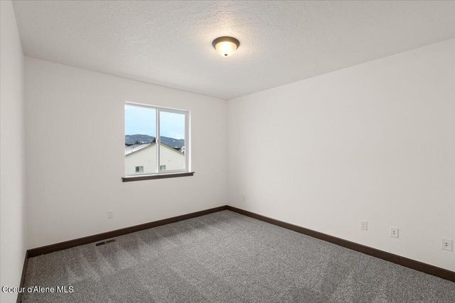 2865 E Cinder AVE, Post Falls, ID 83854