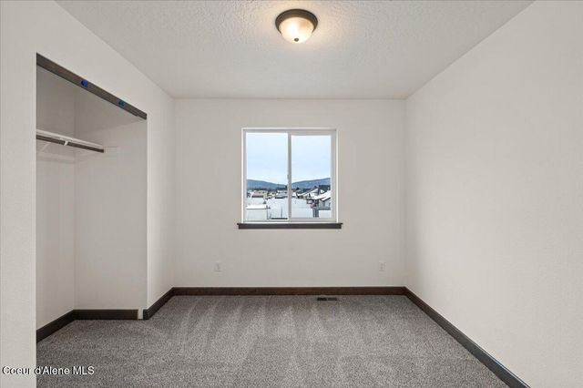 2865 E Cinder AVE, Post Falls, ID 83854