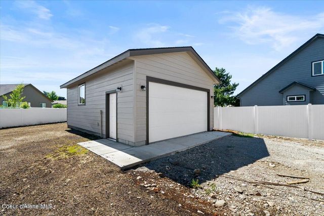 2865 E Cinder AVE, Post Falls, ID 83854