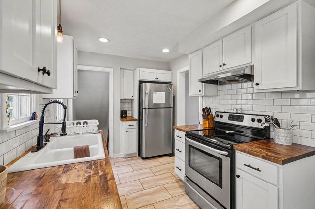 1011 Dickinson Street Se, City Of Grand Rapids, MI 49507