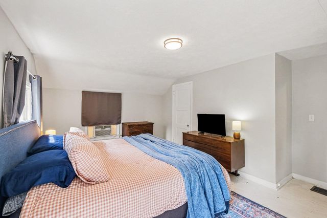 1011 Dickinson Street Se, City Of Grand Rapids, MI 49507