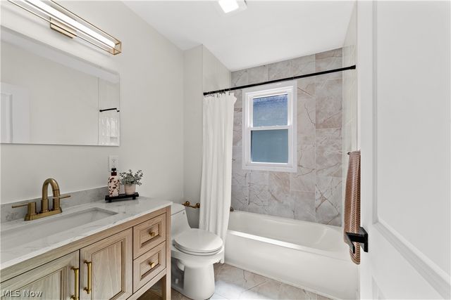 6200 Ellen Avenue, Cleveland, OH 44102