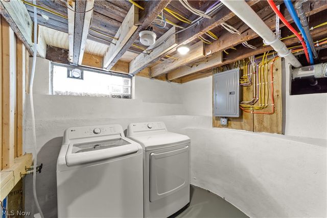 6200 Ellen Avenue, Cleveland, OH 44102