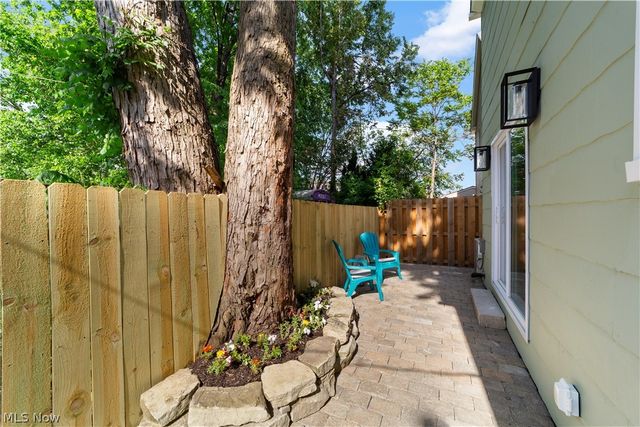 6200 Ellen Avenue, Cleveland, OH 44102