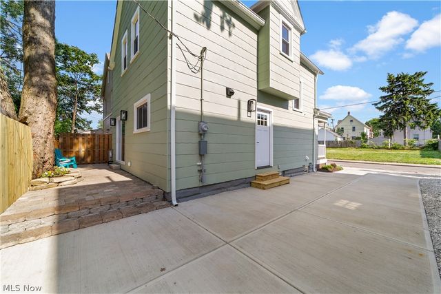 6200 Ellen Avenue, Cleveland, OH 44102