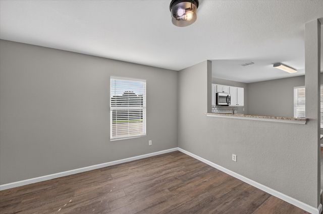 1337 Gayle Street, Burleson, TX 76028