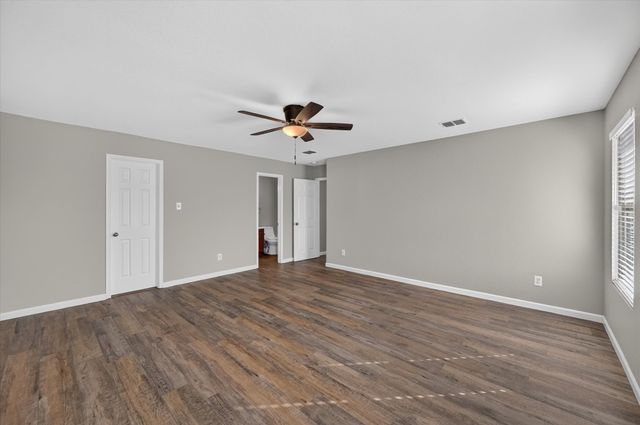 1337 Gayle Street, Burleson, TX 76028