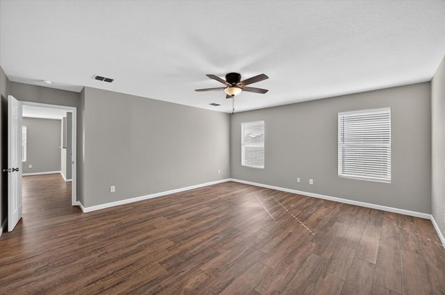 1337 Gayle Street, Burleson, TX 76028