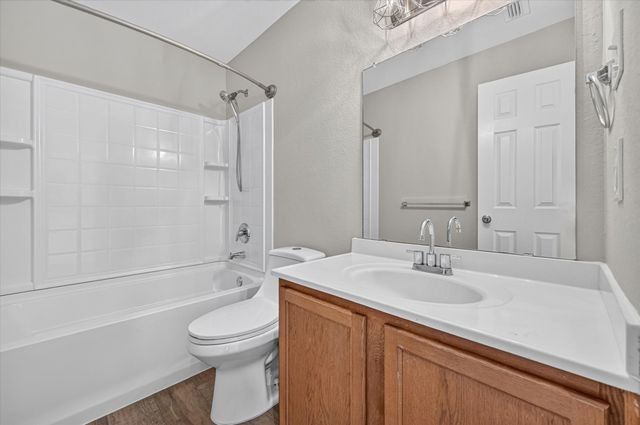 1337 Gayle Street, Burleson, TX 76028