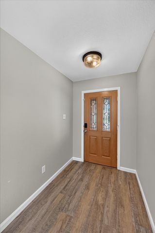 1337 Gayle Street, Burleson, TX 76028