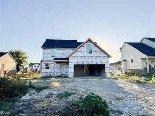 2231 Legacy Drive, Burton, MI 48519