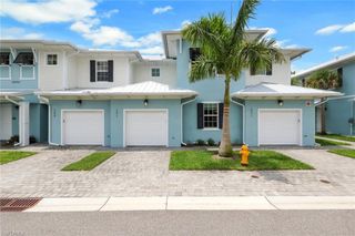 26370 Coco Cay CIR, Bonita Springs, FL 34135