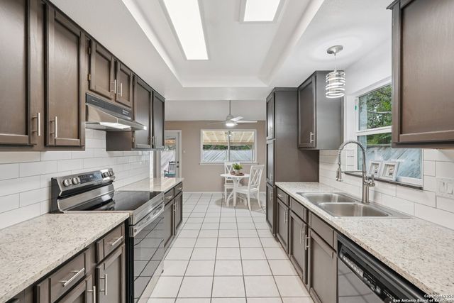 5327 Timber Glade, San Antonio, TX 78250