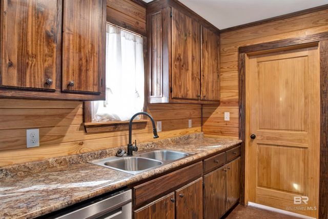 23532 Dunbar Road, Robertsdale, AL 36567