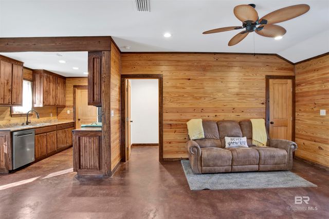 23532 Dunbar Road, Robertsdale, AL 36567