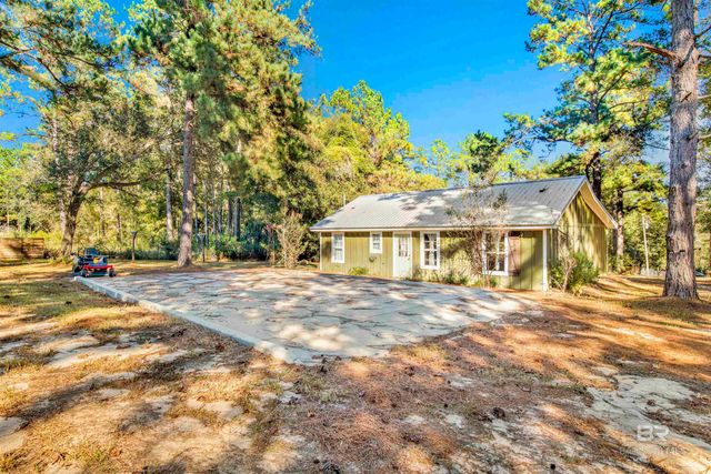 23532 Dunbar Road, Robertsdale, AL 36567