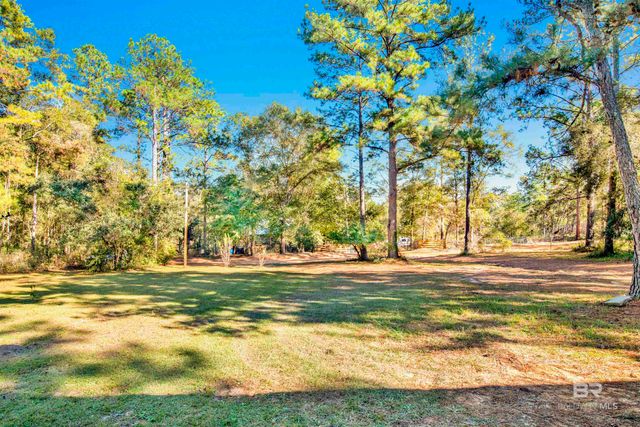 23532 Dunbar Road, Robertsdale, AL 36567