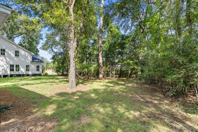 5706 Barbary Coast Road, Hollywood, SC 29449