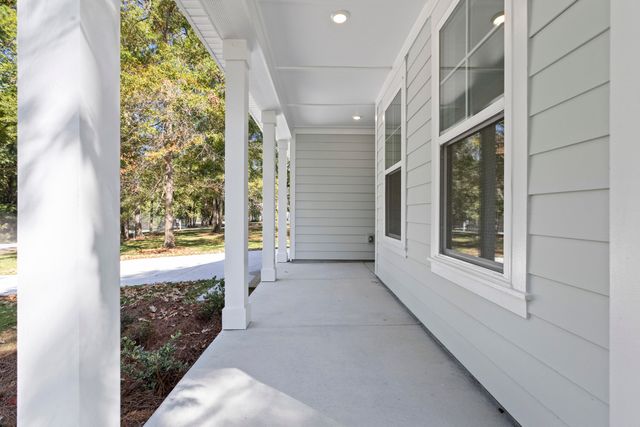 5706 Barbary Coast Road, Hollywood, SC 29449