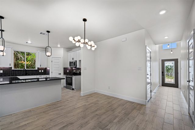 5620 Van Horn Drive, Granbury, TX 76048