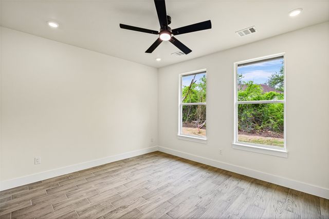 5620 Van Horn Drive, Granbury, TX 76048