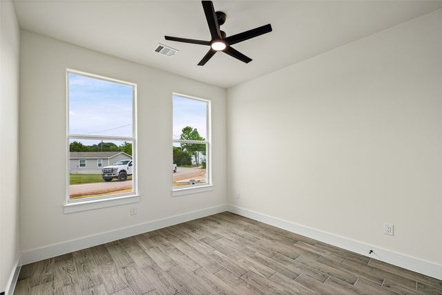5620 Van Horn Drive, Granbury, TX 76048