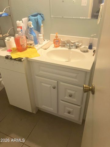 6420 W College Drive, Phoenix, AZ 85033