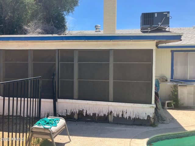 6420 W College Drive, Phoenix, AZ 85033