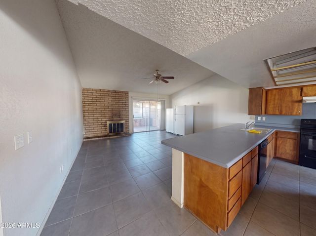 6420 W College Drive, Phoenix, AZ 85033