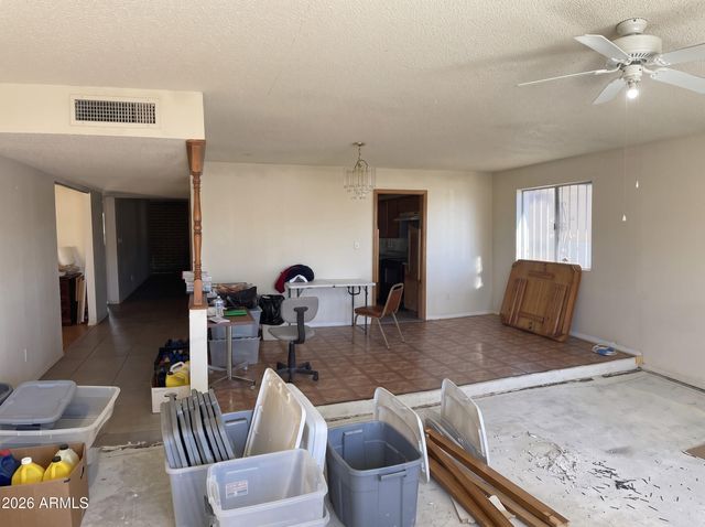 6420 W College Drive, Phoenix, AZ 85033